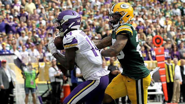 stefon-diggs-vikings-packers.jpg